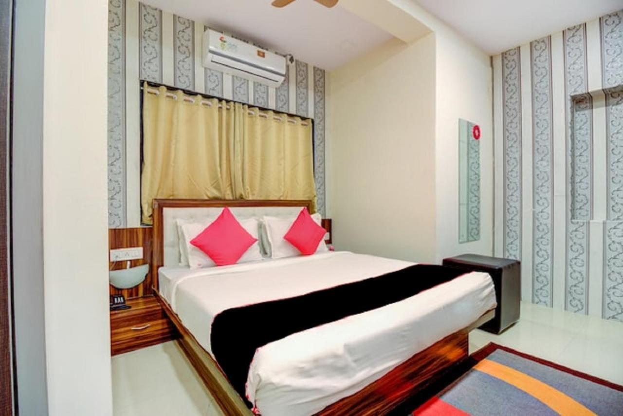 Hotel De Classico Juhu Мумбаи Экстерьер фото