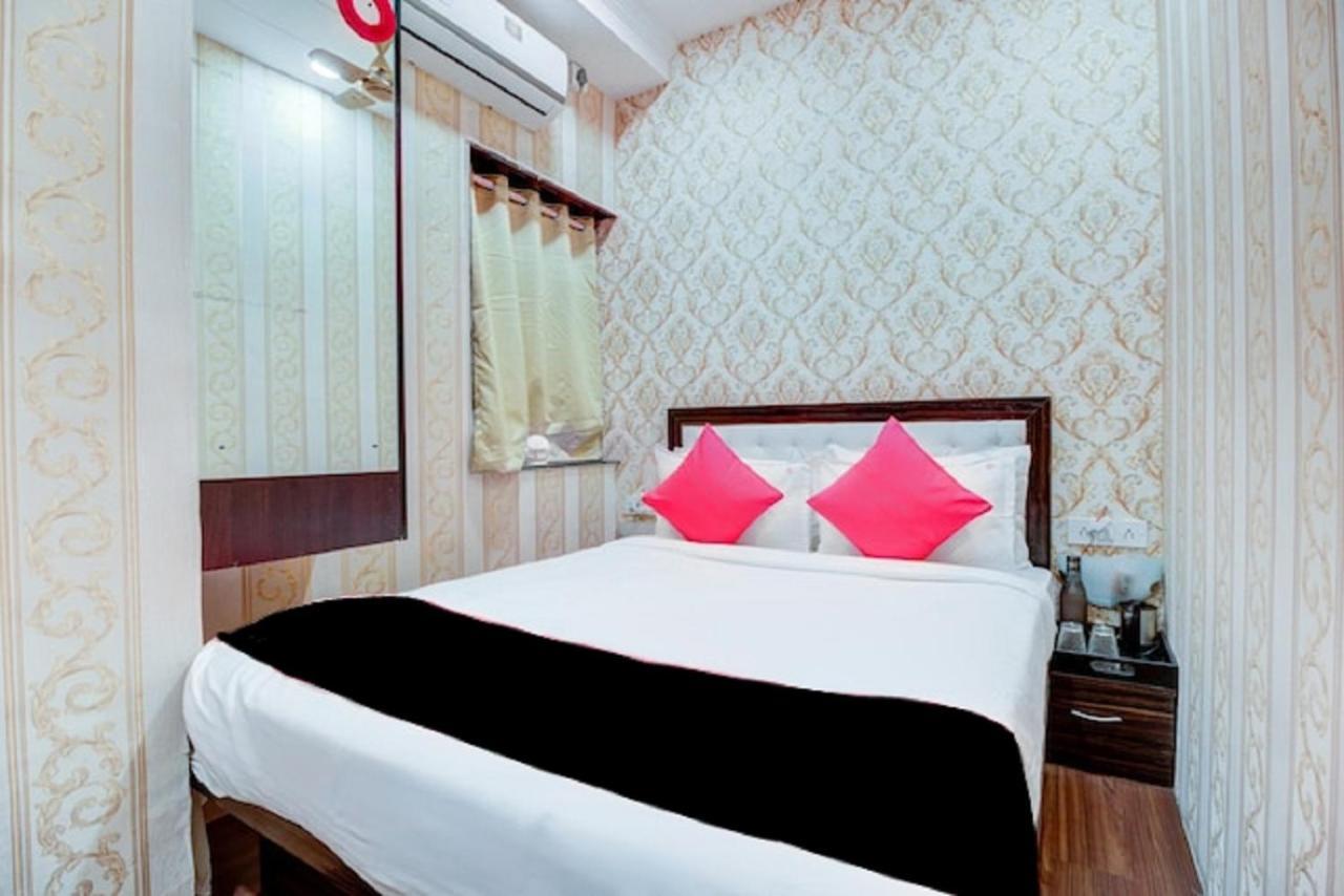 Hotel De Classico Juhu Мумбаи Экстерьер фото