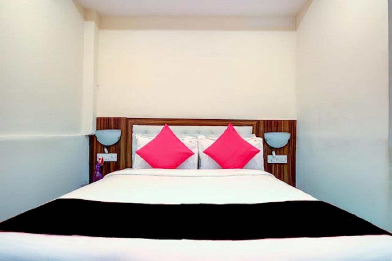Hotel De Classico Juhu Мумбаи Экстерьер фото